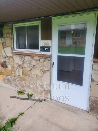 Main picture of 1015 Neville Ave