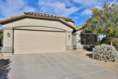 Main picture of 41820 W Anne Ln