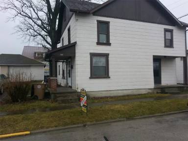 Main picture of 134 E Pearl St