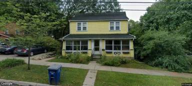 Main picture of 1422 Broadway St