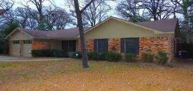 Main picture of 3109 Autumn Leaves Dr