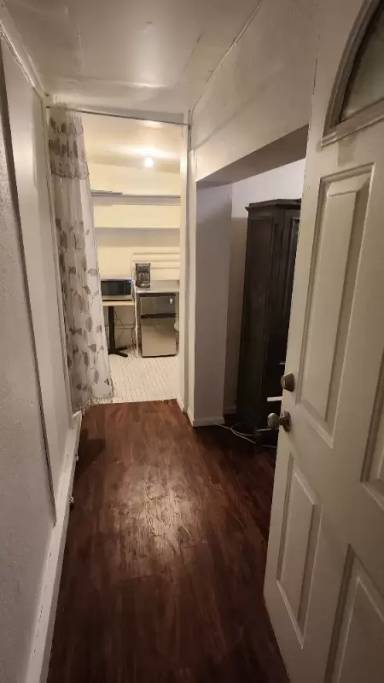 Main picture of 2530 43rd St
