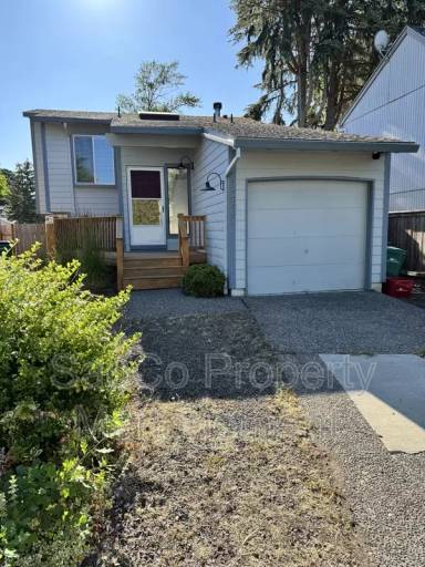 Main picture of 7285 SW 158th Pl