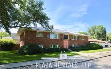 Main picture of 620 5th Ave NE