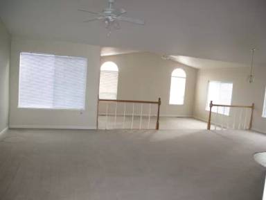 Main picture of 712 Divot Dr