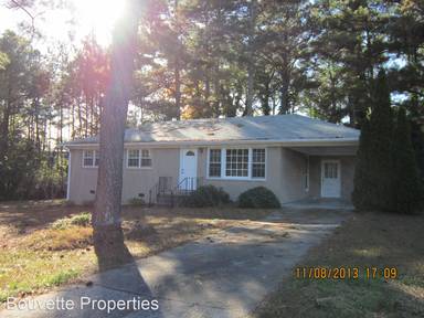 Main picture of 124 Batiste Garden Cir