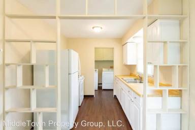Main picture of 1404 W Rex St