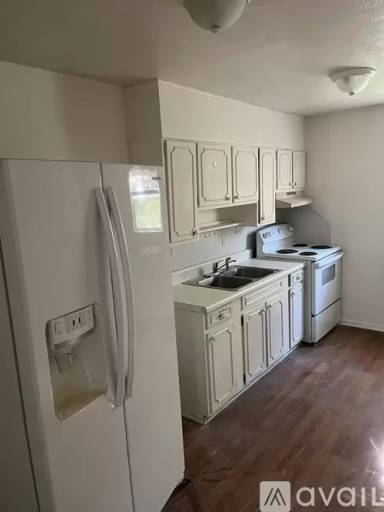 Main picture of 615 Lovedale Dr