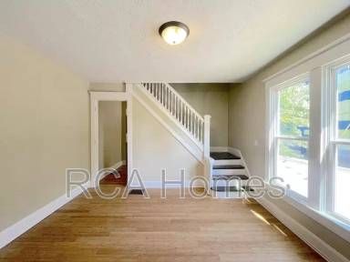 Main picture of 1553 Barth Ave
