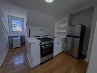 Main picture of 1010 Pine St