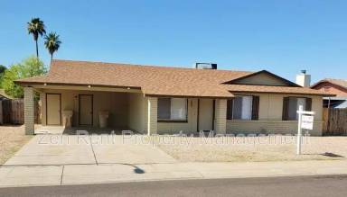 Main picture of 5233 W Altadena Ave
