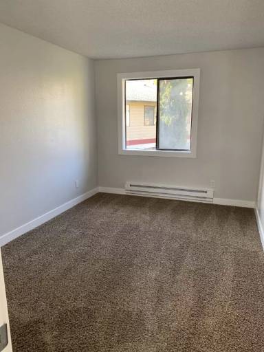 Main picture of 1816 Maple Ln