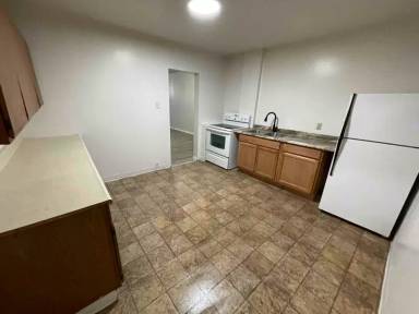 Main picture of 608 3rd St
