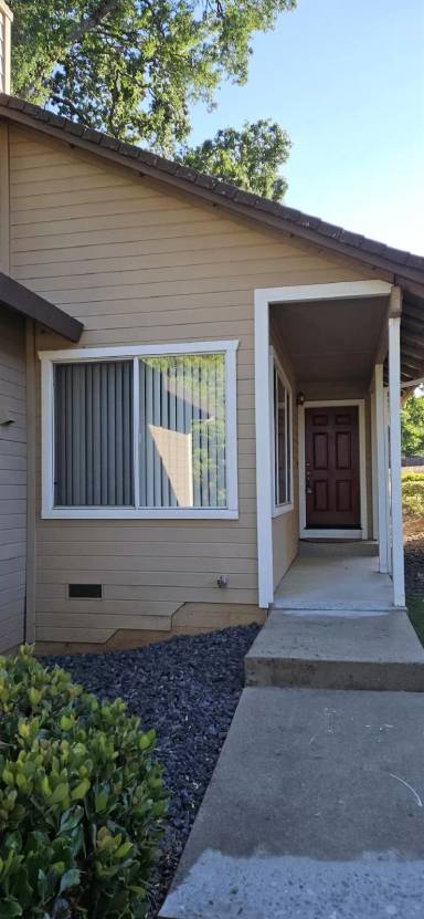 Main picture of 2275 Knollwood Dr