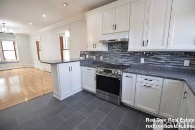 Main picture of 64 Langley Rd