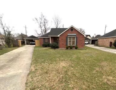 Main picture of 17838 Sugar Mill Ave