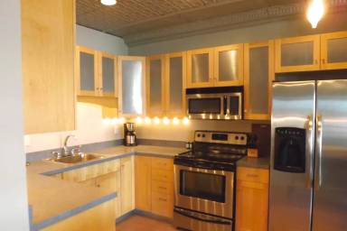 Main picture of 922 Main St