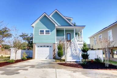 Main picture of 1520 Olive Ave
