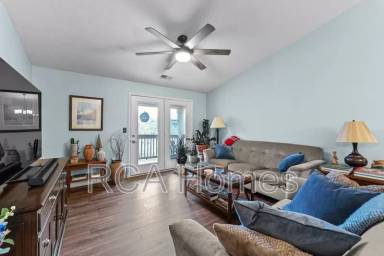 Main picture of 8921 Hunters Creek Dr