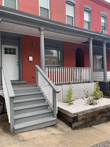 Main picture of 212 57th St