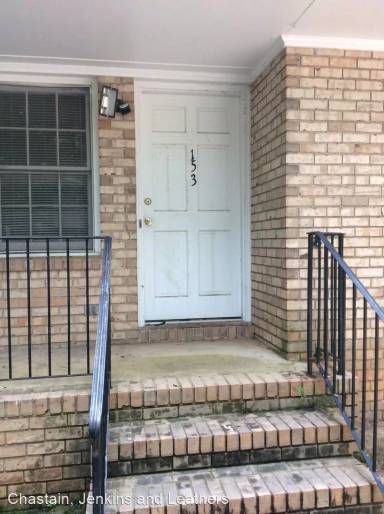 Main picture of 153 Woodale St