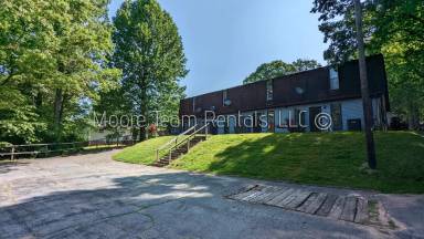 Main picture of 103 Paradise Ave