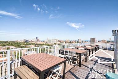 Main picture of 1325 W Wilson Ave Apartments
