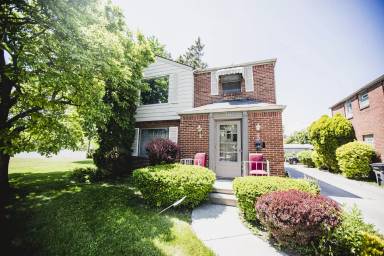 Main picture of 3127 Meadowbrook Ct