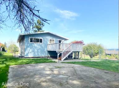 Main picture of 4325 S 239th Pl