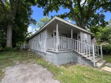 Main picture of 677 Buntyn St