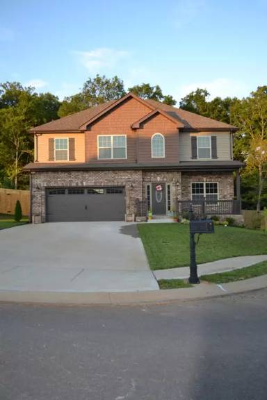 Main picture of 968 Smoots Dr