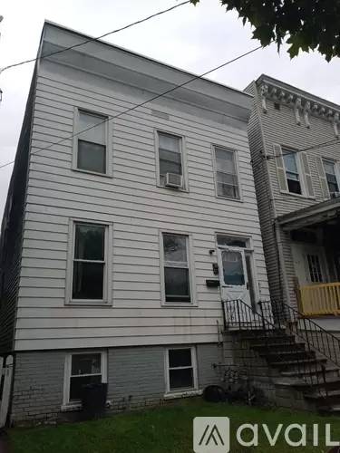 Main picture of 63 Walter St
