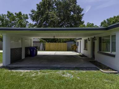 Main picture of 1941 Richmond Rd