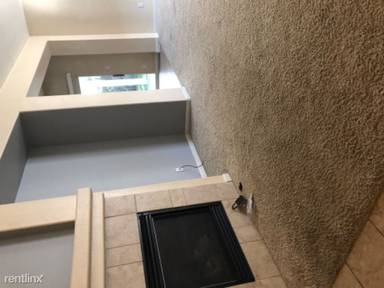 Main picture of 2043 Paul Courter Way