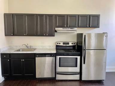 Main picture of 1210 Saint Paul St