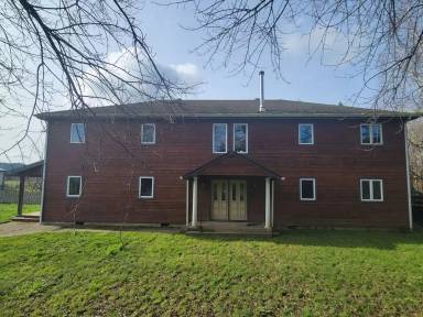 Main picture of 52686 Reedsford Rd