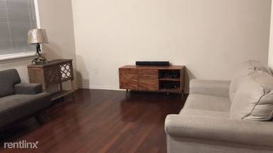Main picture of 2629 Brown St