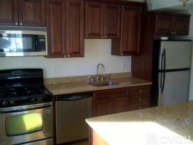 Main picture of 29 Bigelow St