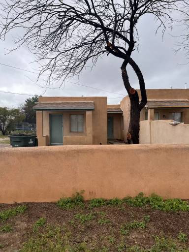 Main picture of 204 E Palmdale St