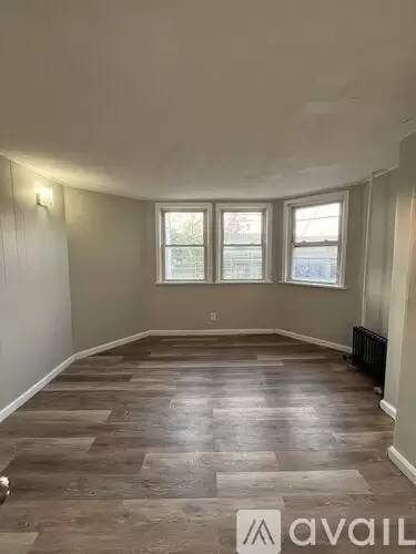 Main picture of 865 Madison Ave