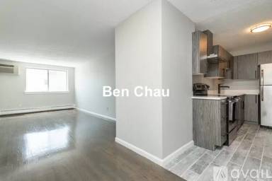 Main picture of 14 Murdock St