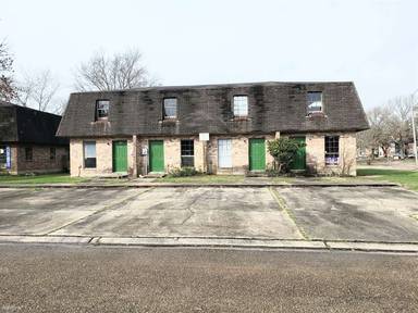 Main picture of 100 Barracks St