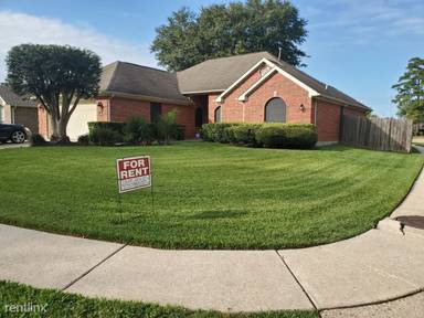 Main picture of 6215 Rocky Nook Dr