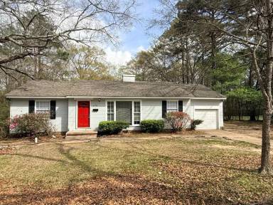 Main picture of 4170 Plaza St