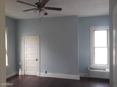 Main picture of 1558 Bardstown Rd