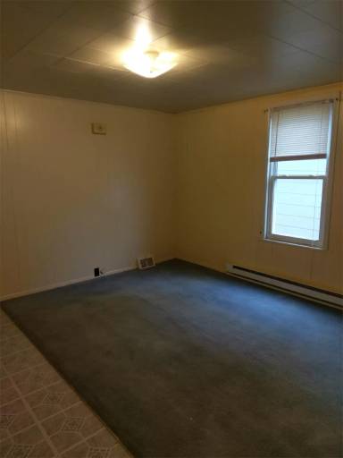 Main picture of 439 Coolspring St