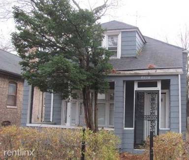 Main picture of 8050 S Saginaw Ave