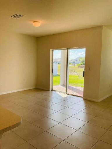Main picture of 2038 Santa Barbara Blvd N