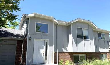 Main picture of 122 N Ford St