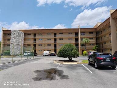 Main picture of Tampa Racquet Club Condo